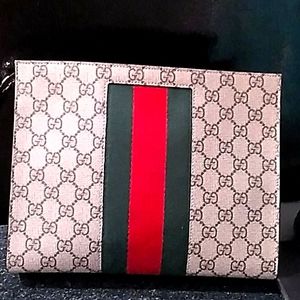 Gucci clutch purse